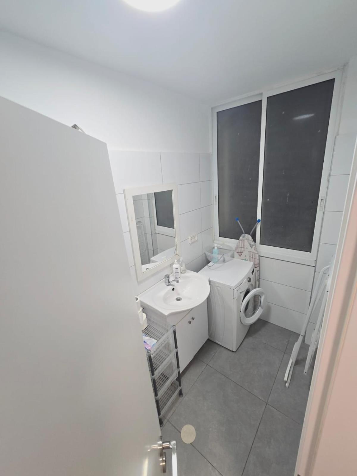 Gk Apartment Harmony Bat Yam Eksteriør bilde