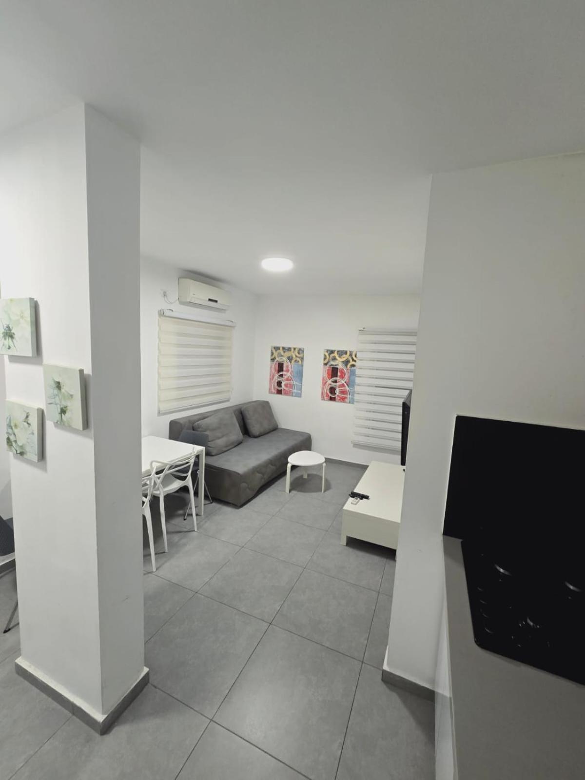 Gk Apartment Harmony Bat Yam Eksteriør bilde