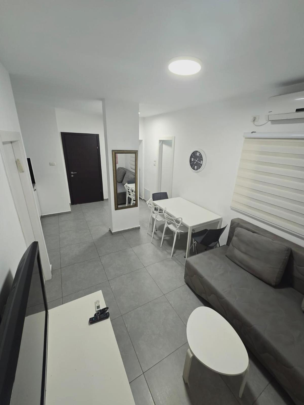 Gk Apartment Harmony Bat Yam Eksteriør bilde